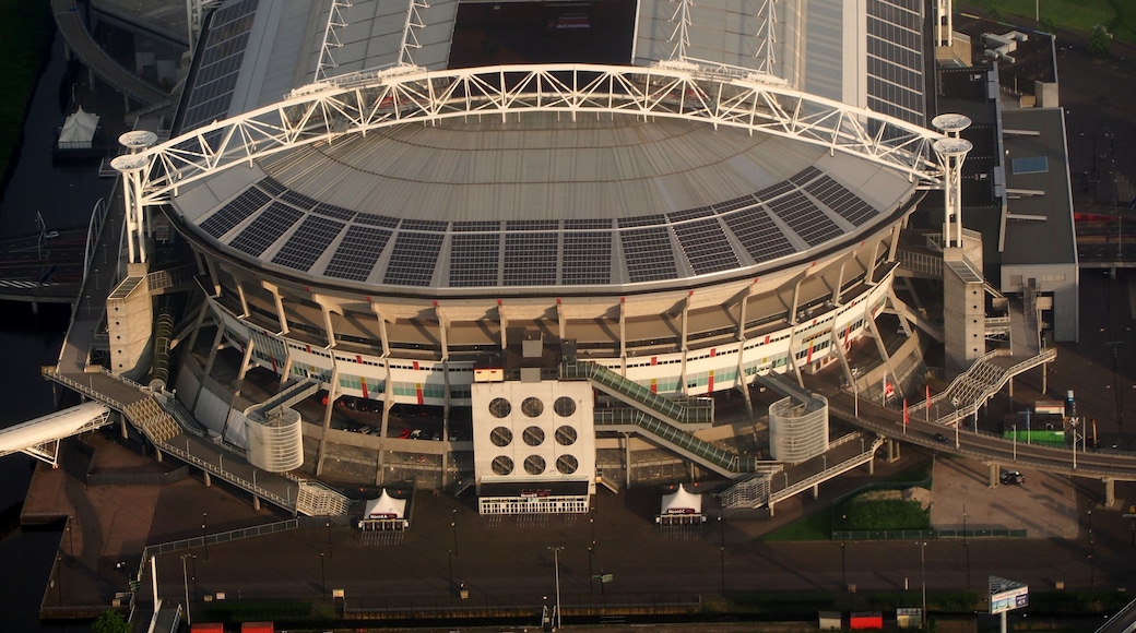 ヨハン クライフ アレナ