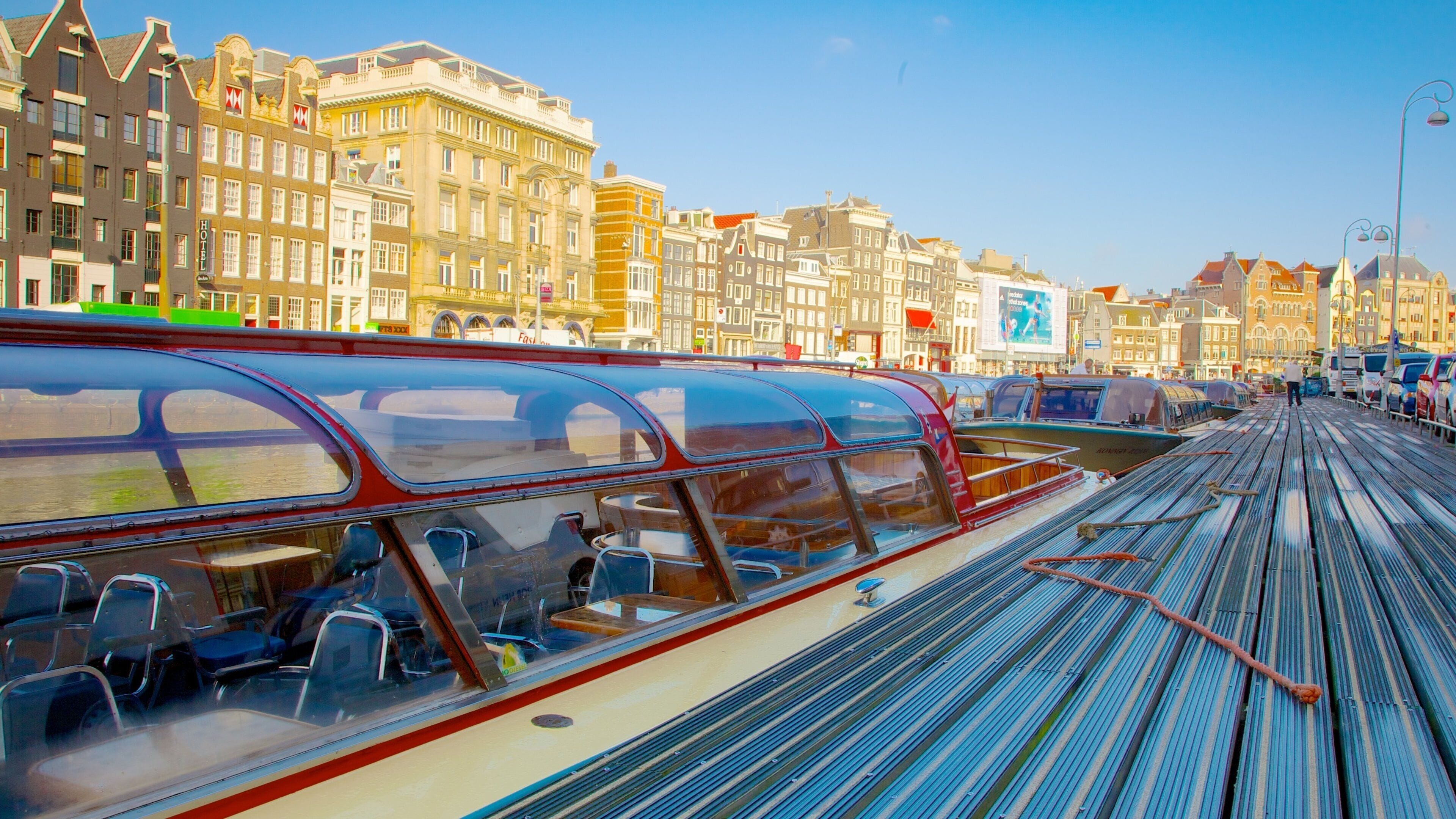 Muntplein which includes a city