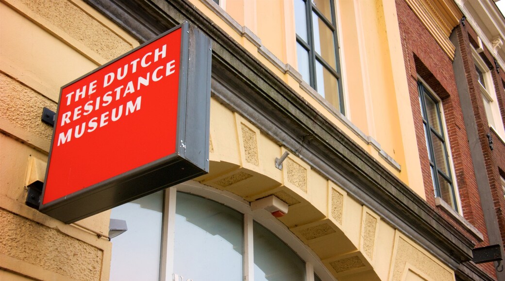 Plantage showing signage