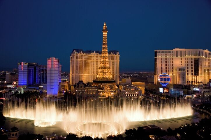 USA, Las Vegas, Nevada, view of Bellagio Fountain, Bally's and Paris Casinos
