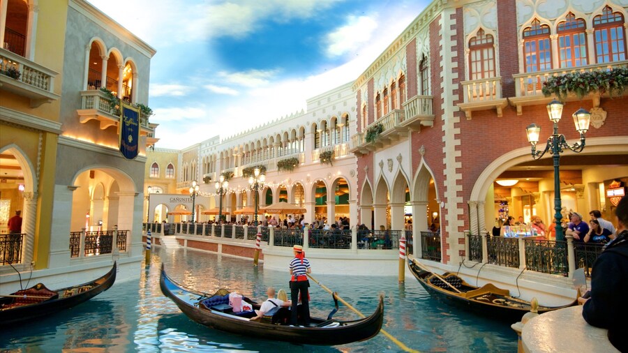 Grand Canal Shoppes showing watersports, interior views and a casino