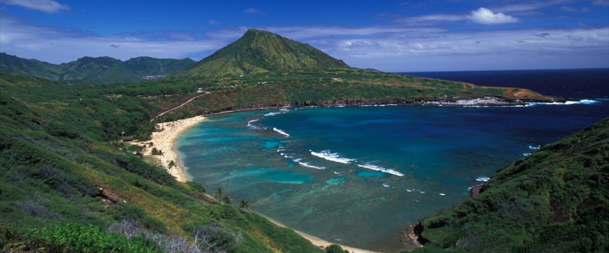Hanauma Bay Nature Preserve featuring mountains, a bay or harbor and landscape views
