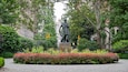 Gramercy Park which includes a statue or sculpture and a park
