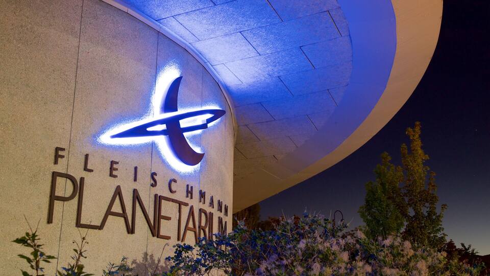 Fleischmann Planetarium and Science Center which includes signage and night scenes