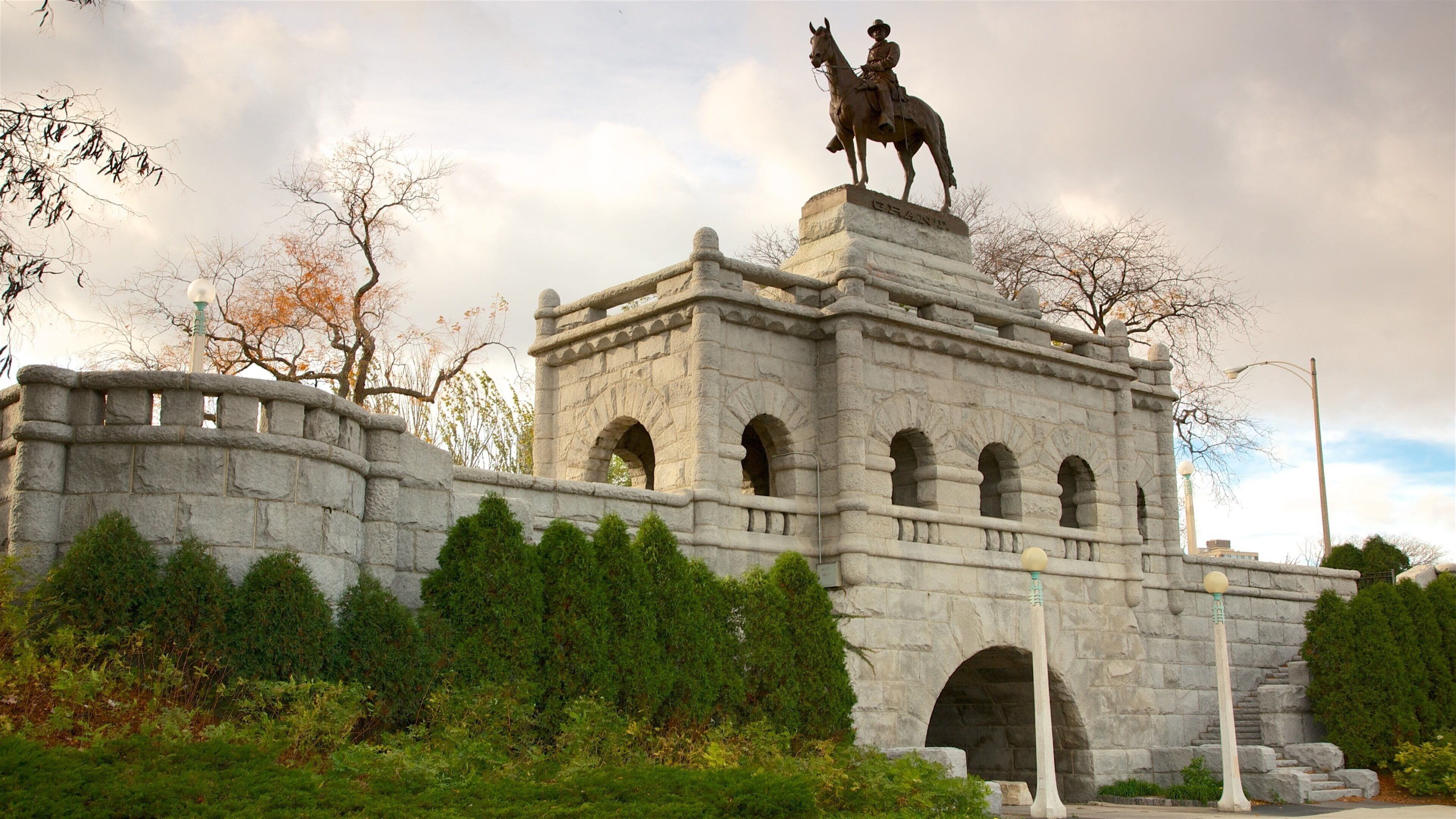 Lincoln Park Zoo showing a statue or sculpture and heritage elements