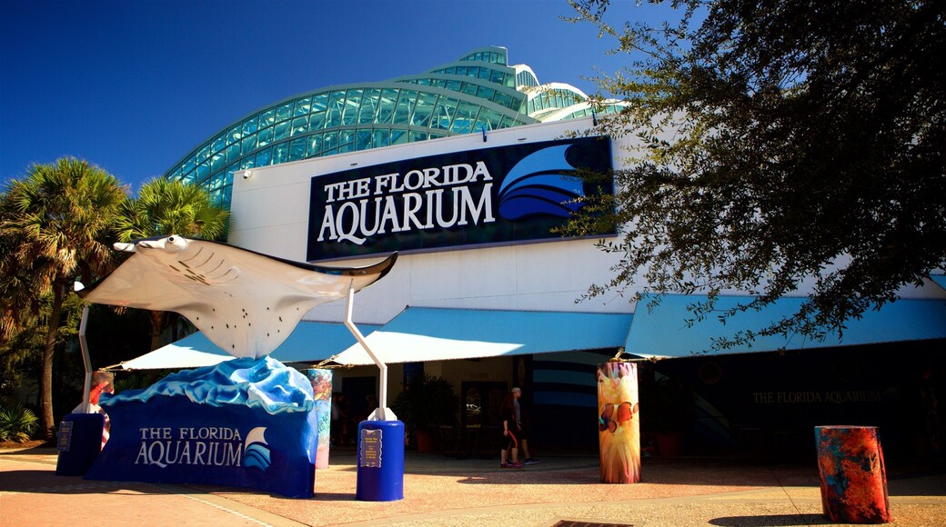 Florida Aquarium which includes signage