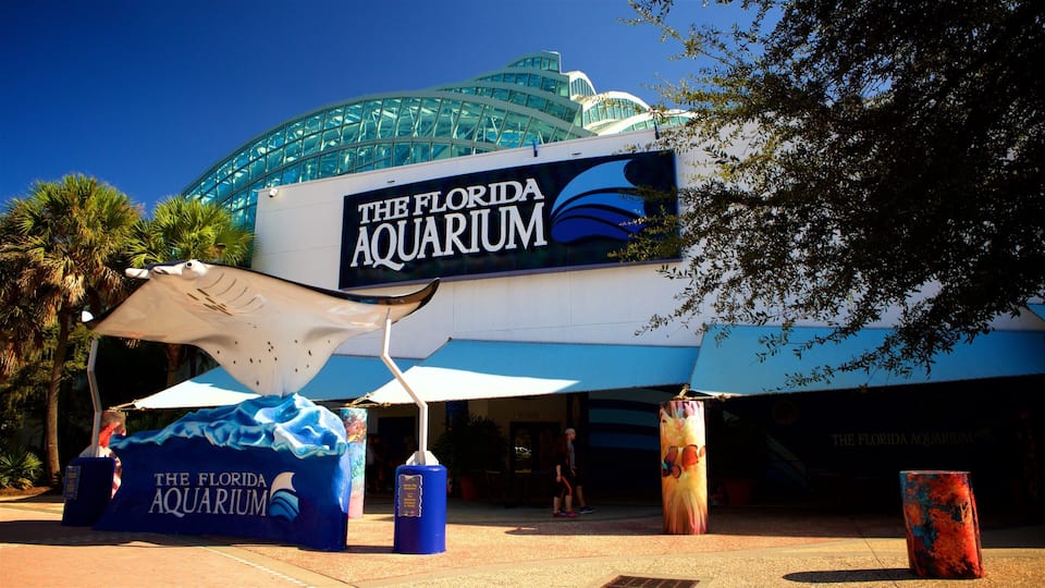 Florida Aquarium which includes signage