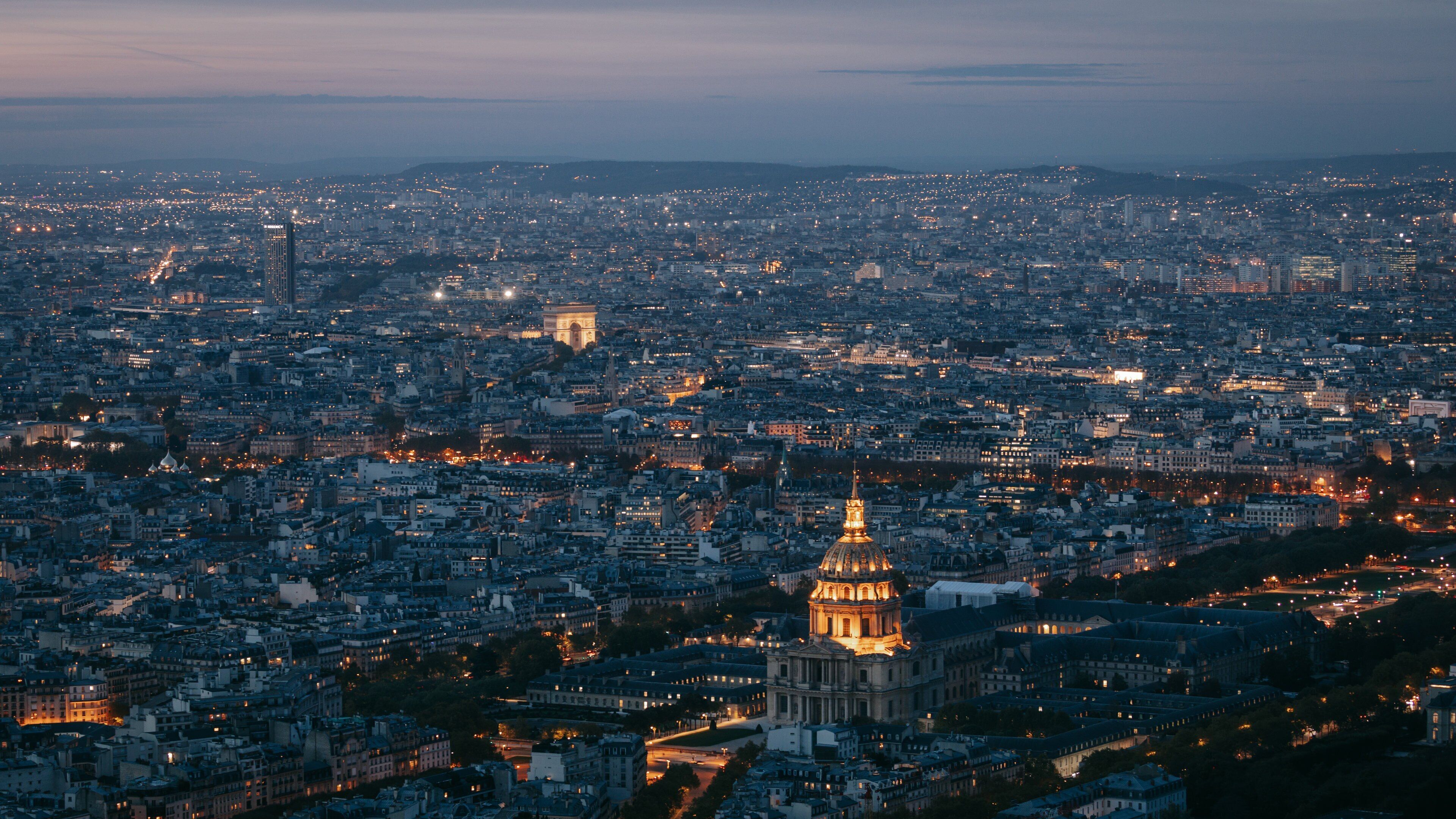 Tour Montparnasse showing a city, landscape views and night scenes