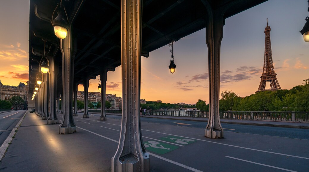 Pont de Bir-Hakeim