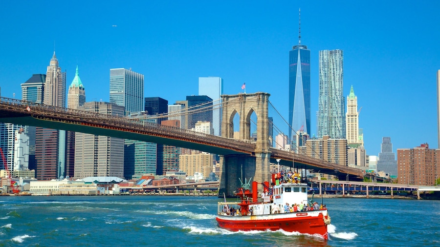 Brooklyn Bridge bevat een rivier of beek, een veerboot en een brug
