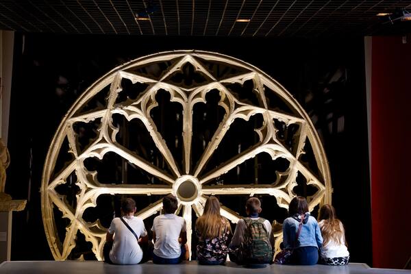 Aquitaine Museum showing interior views as well as a small group of people