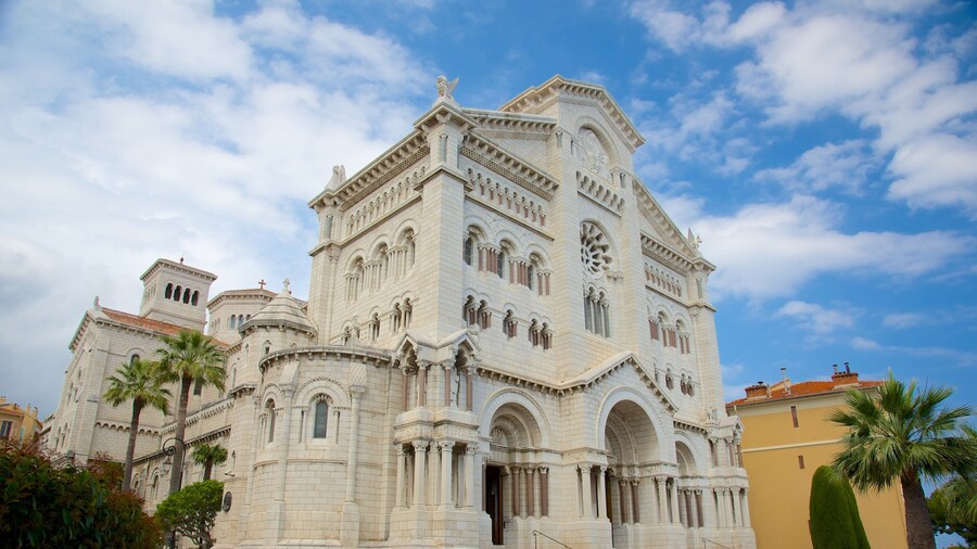 Saint Nicholas Cathedral showing a church or cathedral and heritage architecture