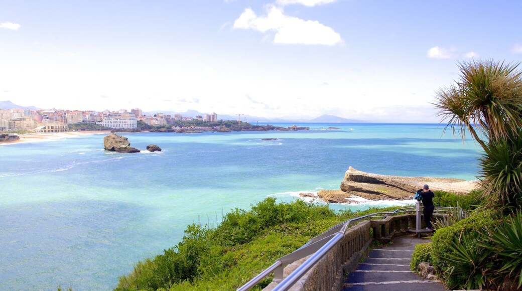 Biarritz Lighthouse featuring views and general coastal views