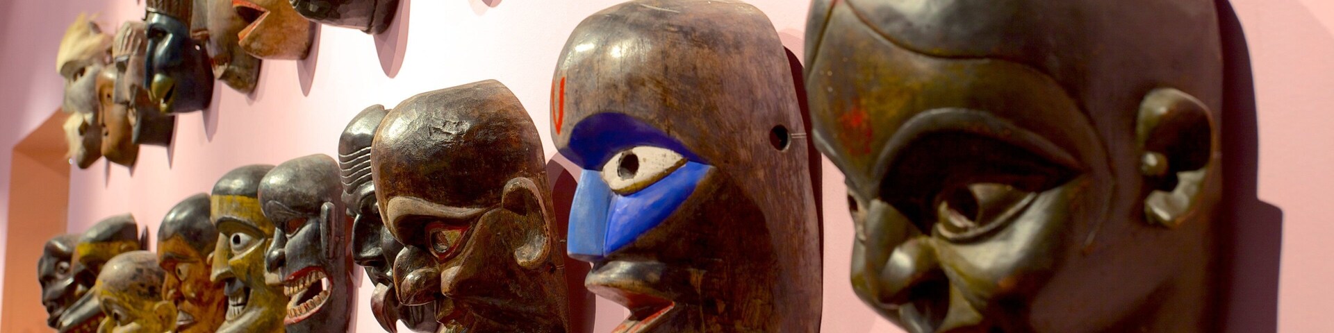 Musée Asiatica qui includes art