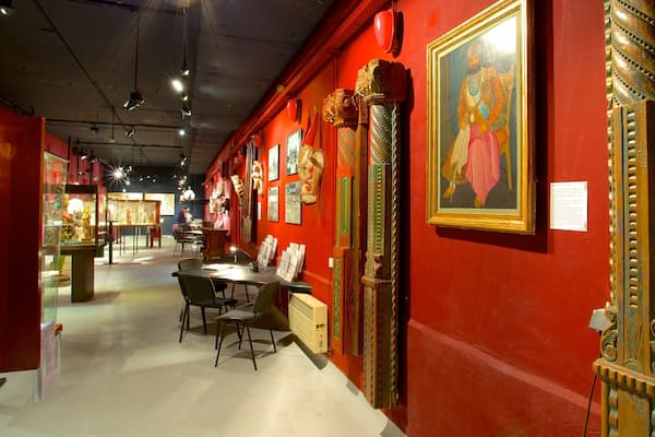 アジアティカ東洋美術館 表示 アート