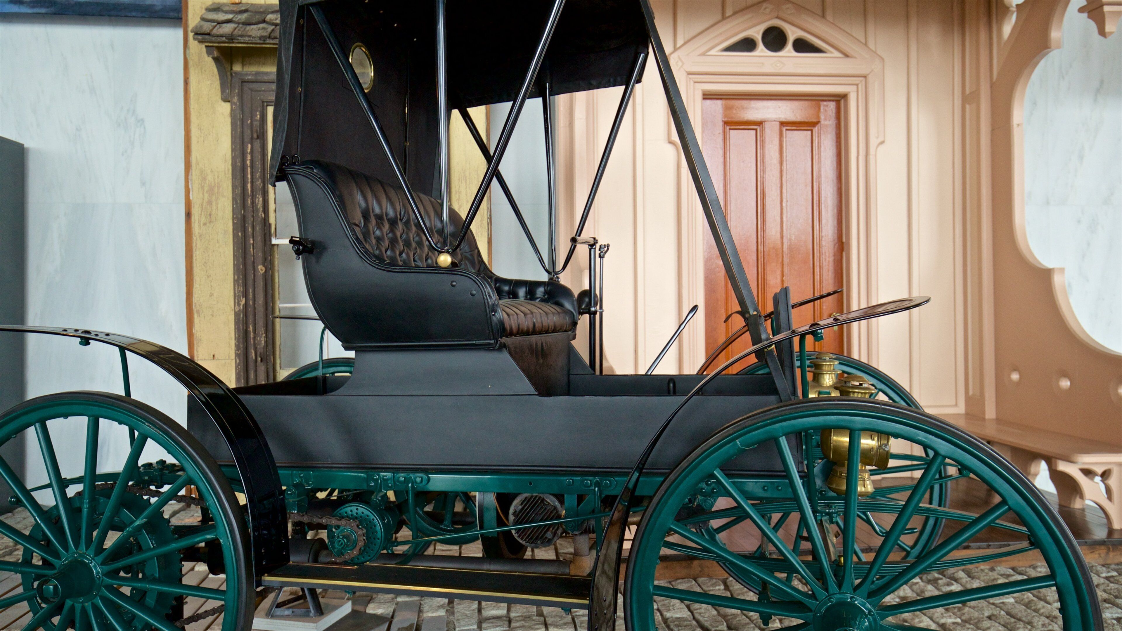 New York State Museum mostrando vista interna y elementos patrimoniales