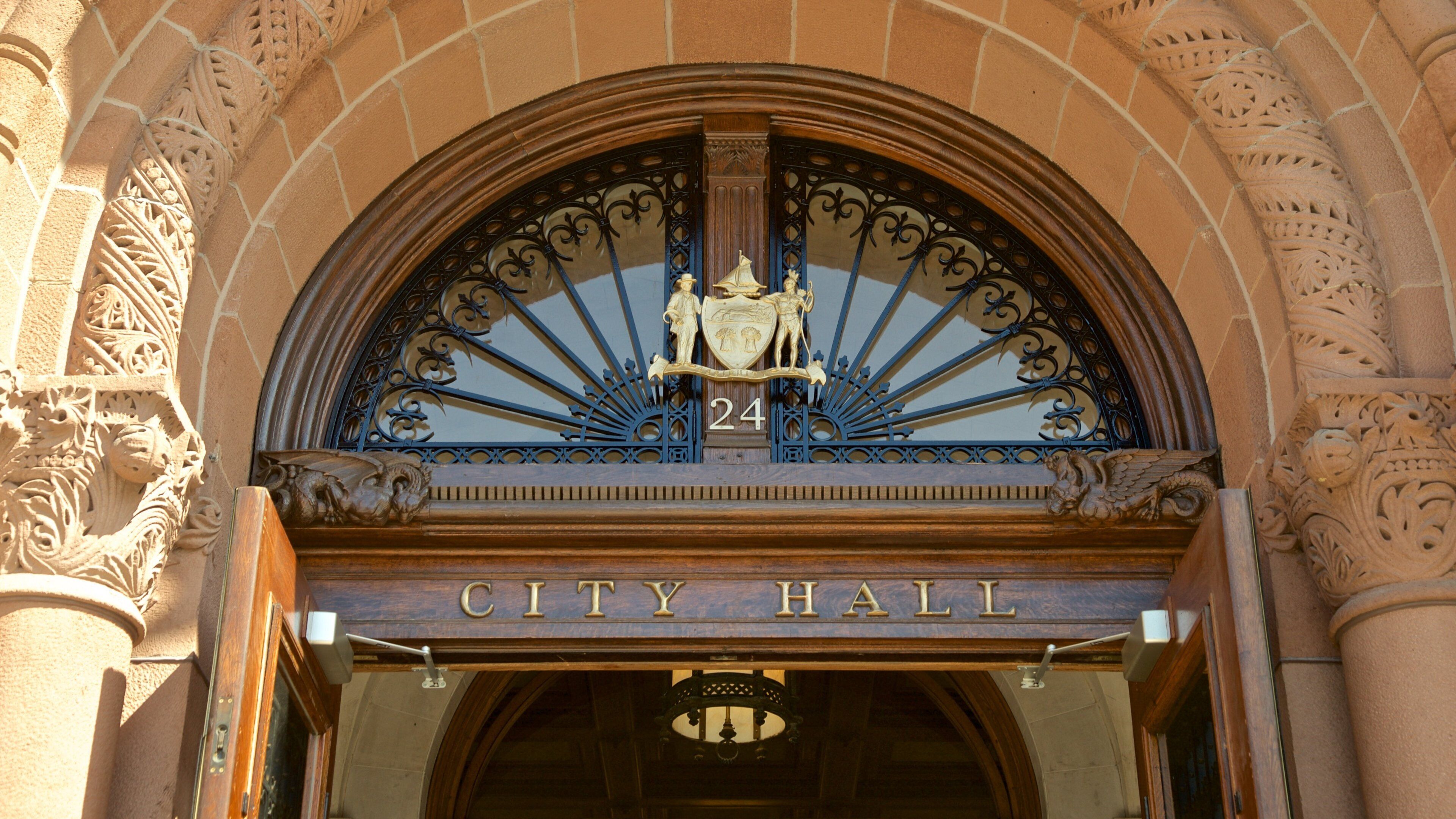 Albany City Hall which includes heritage elements