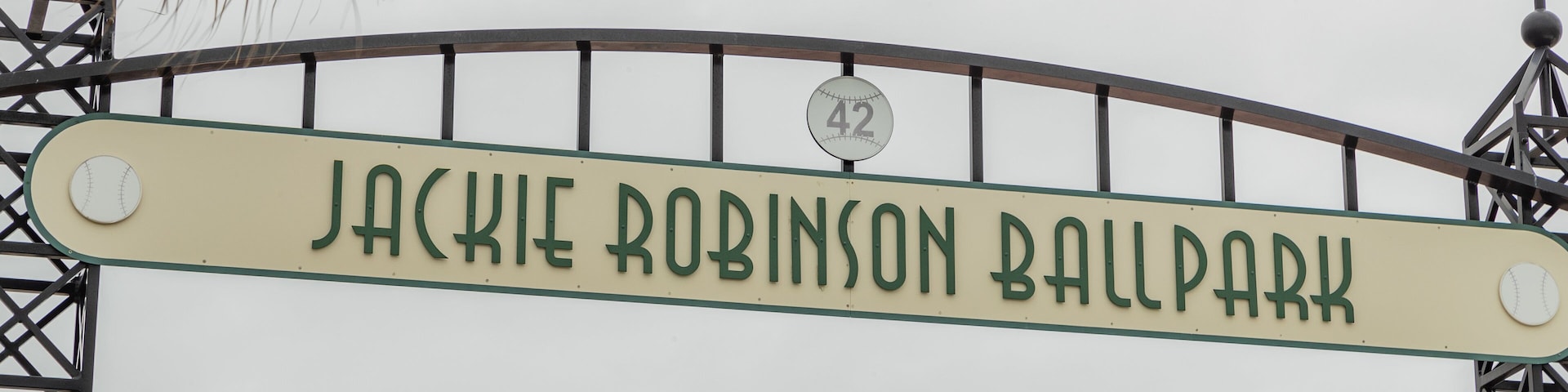Jackie Robinson Ballpark and Statue which includes signage