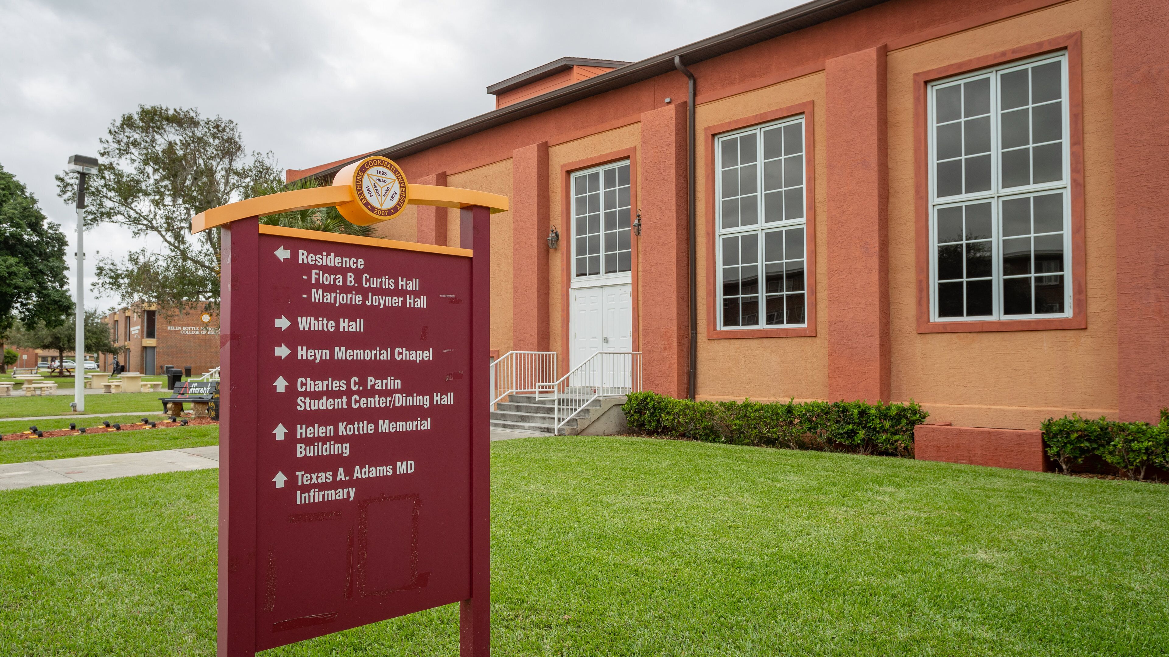 Bethune - Cookman College showing signage
