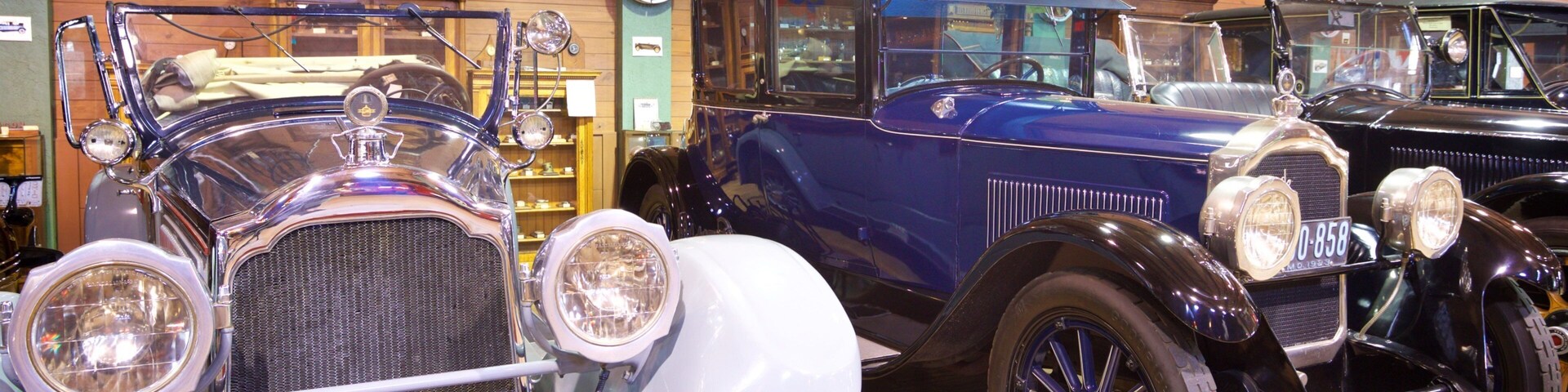 Fort Lauderdale Antique Car Museum showing interior views and heritage elements