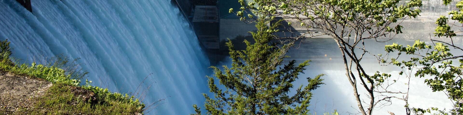 Floodgates Open on Table Rock Dam 2017