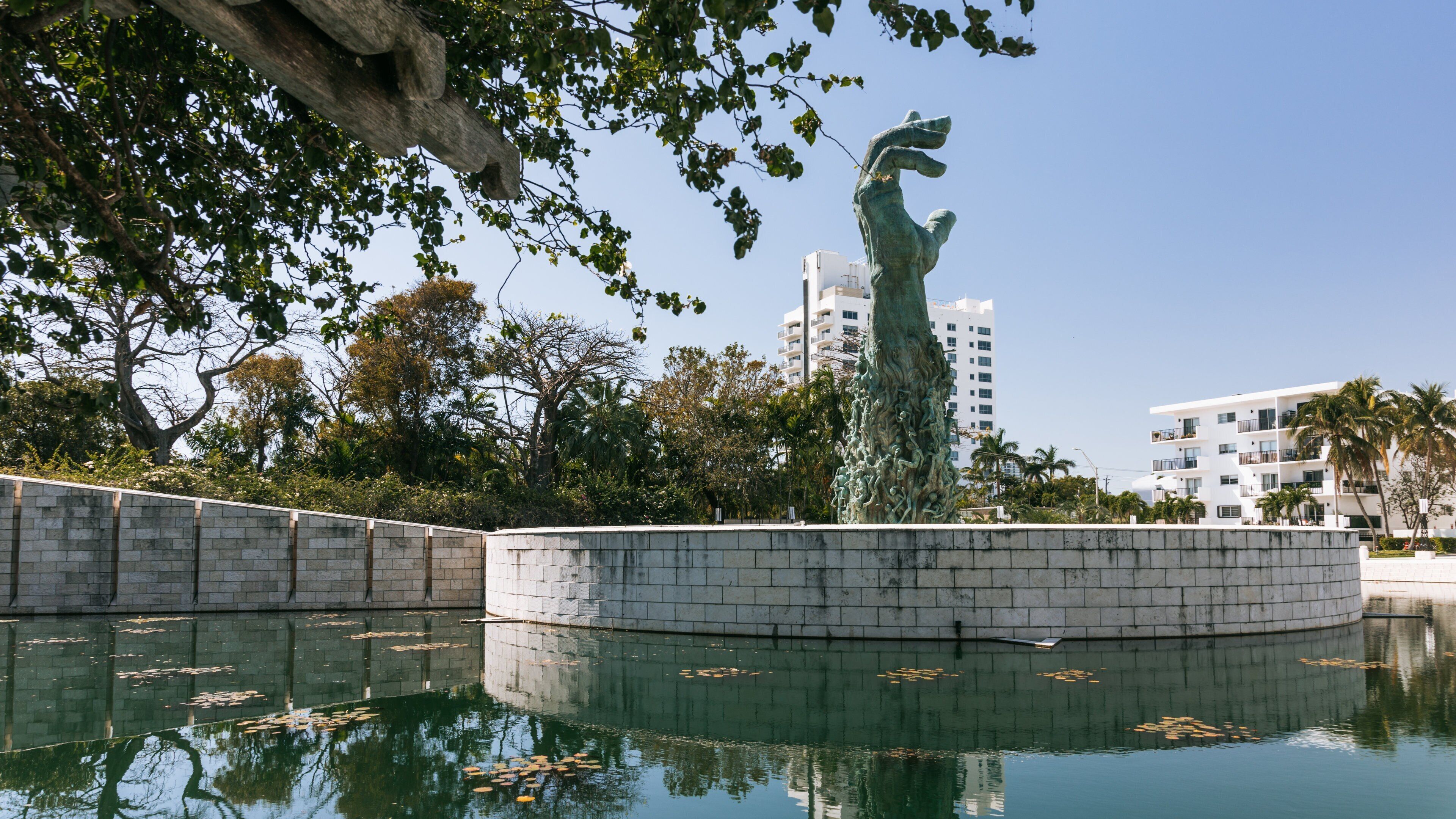 Holocaust Memorial Miami Beach