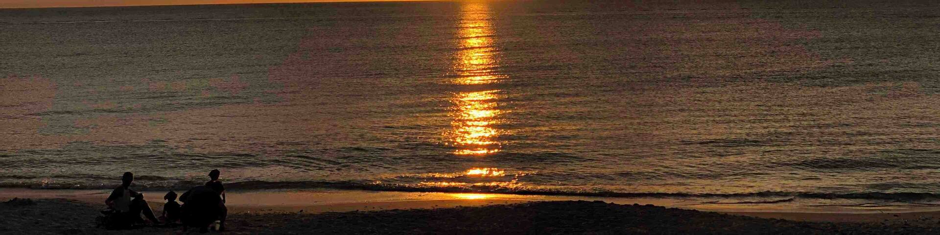 Sunset in Naples.. â€ïž