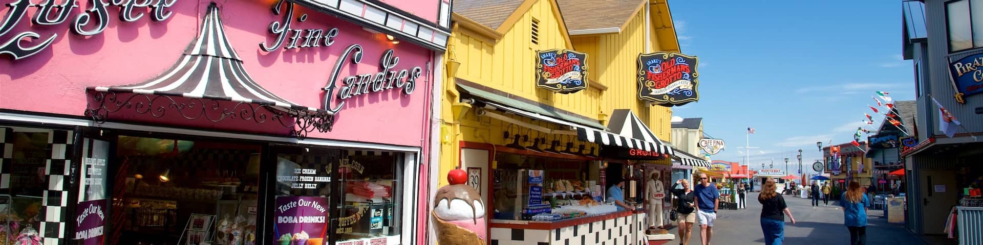 Fisherman\'s Wharf which includes shopping