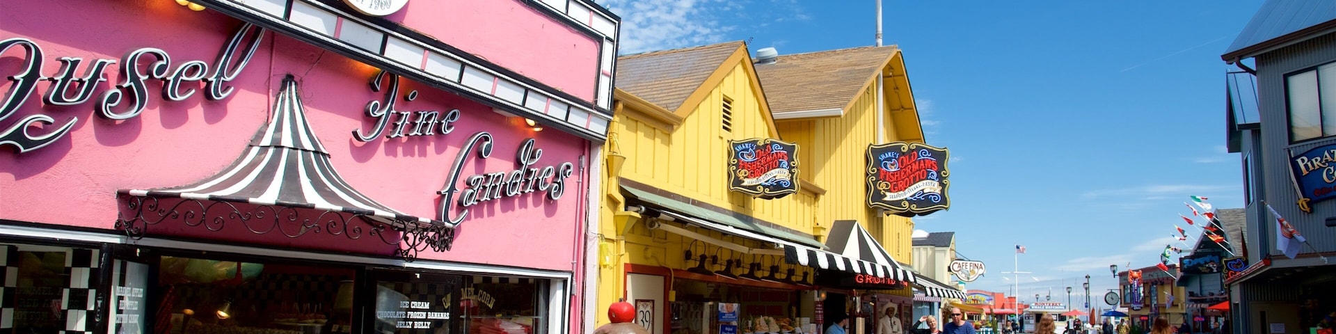 Fisherman\'s Wharf which includes shopping