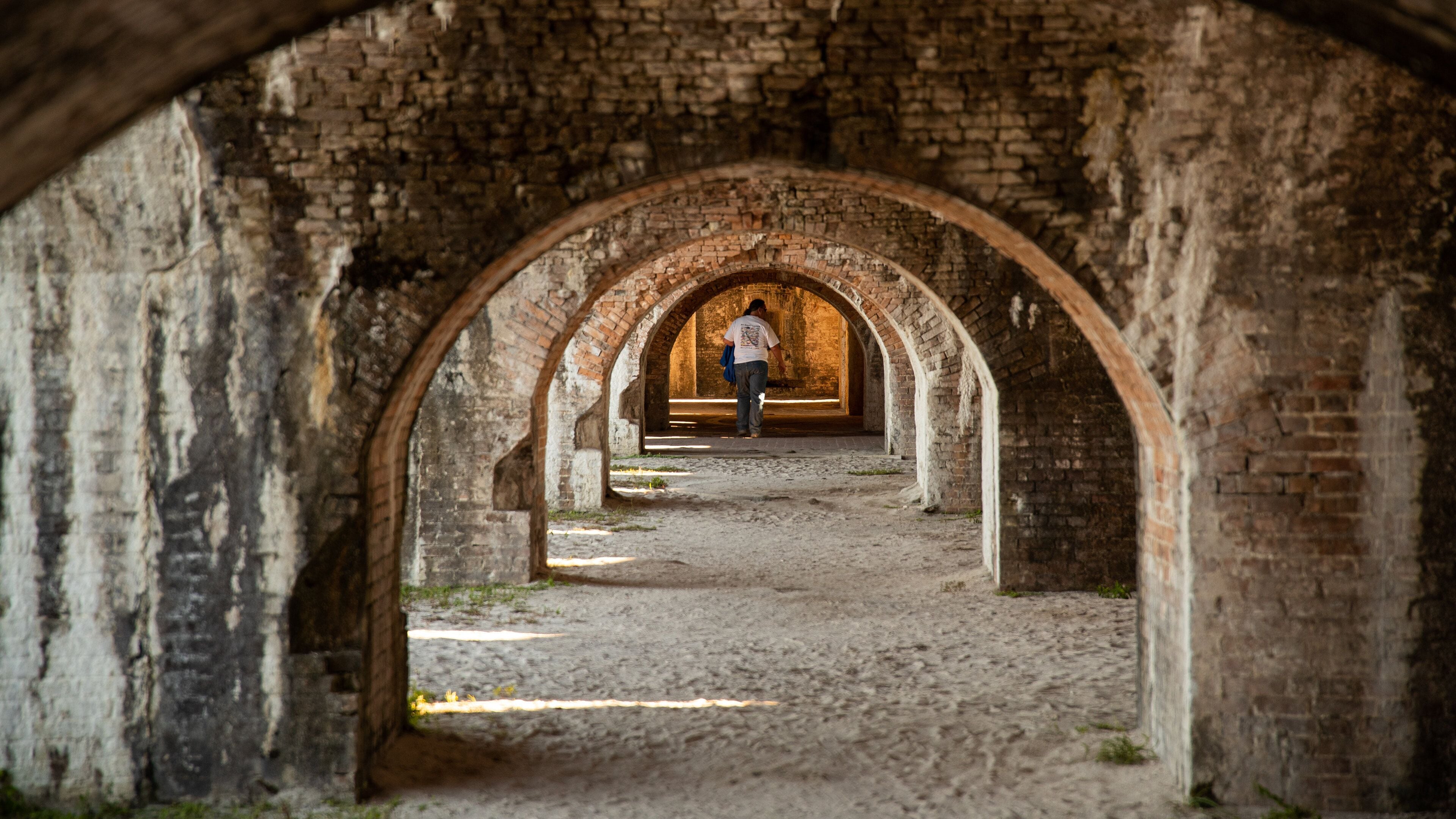 Fort Pickens showing heritage elements