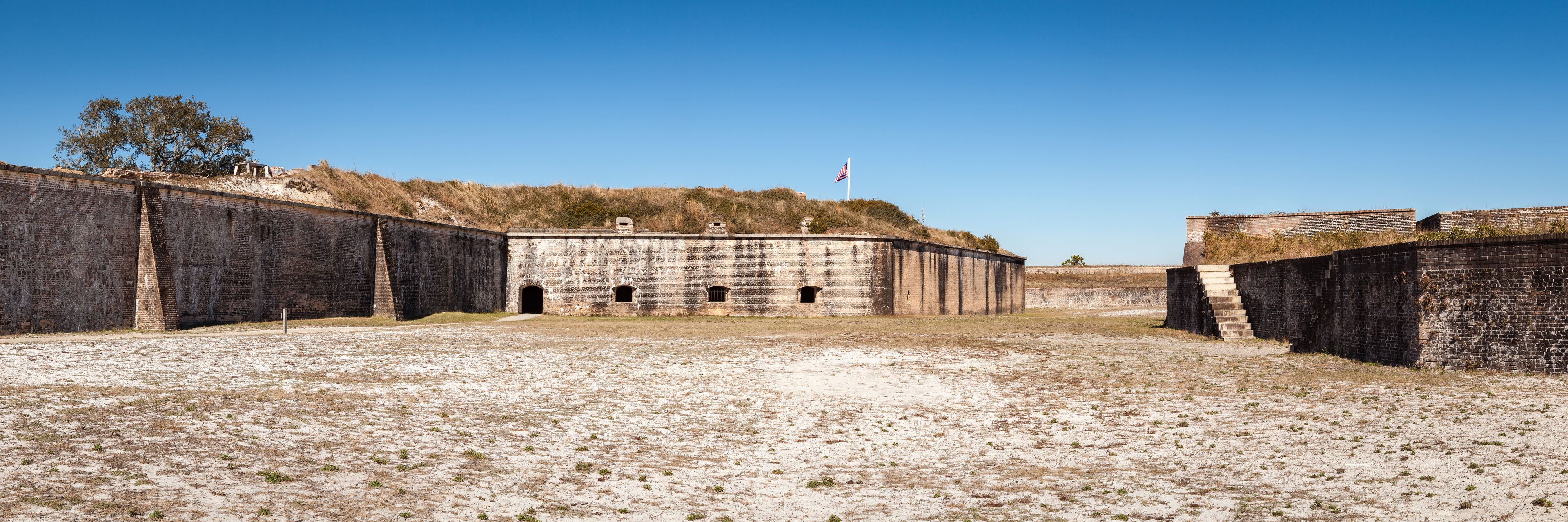 Panoramic view of Fort Pickens on the panhandle of Florida, USA on a sunny day., Shutterstock ID 794506171, Purchase Order: SP-1891 Wave 0, Client/Licensee: Hotels.com