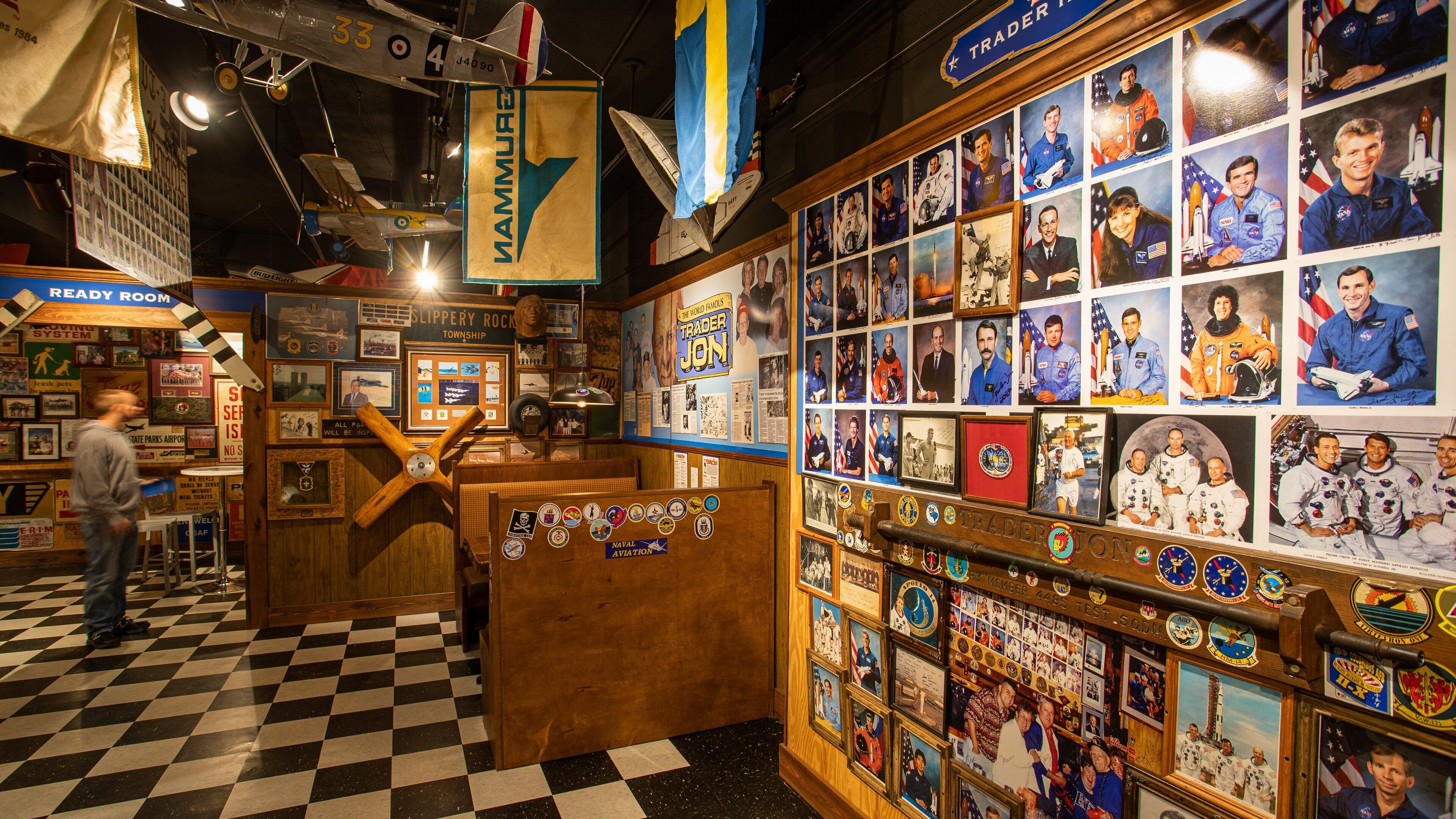 Downtown featuring interior views