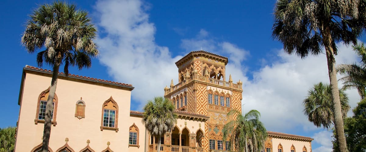 Ca d\'Zan Mansion featuring a house and heritage architecture