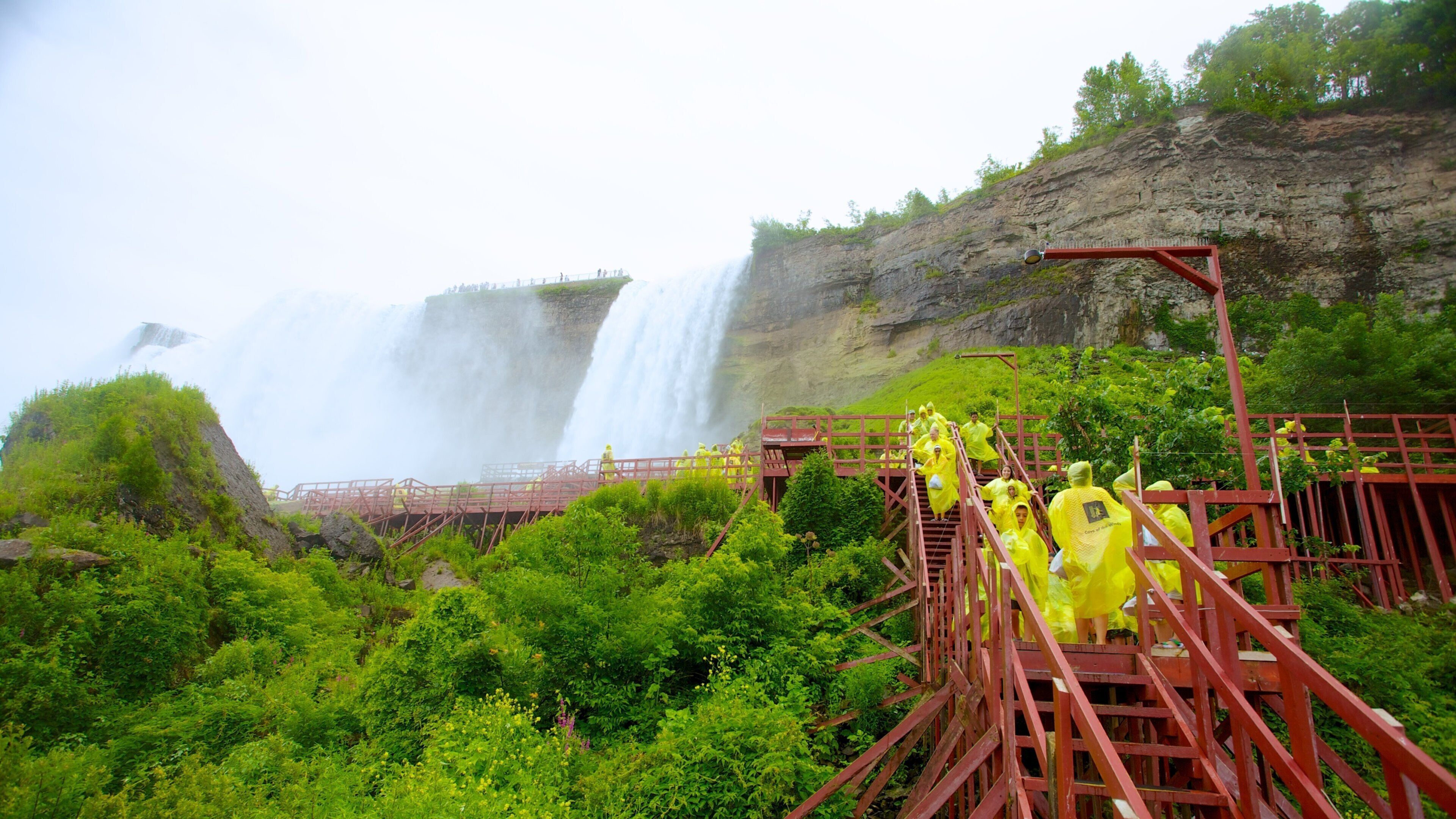 Cave of the Winds which includes landscape views, a waterfall and caves