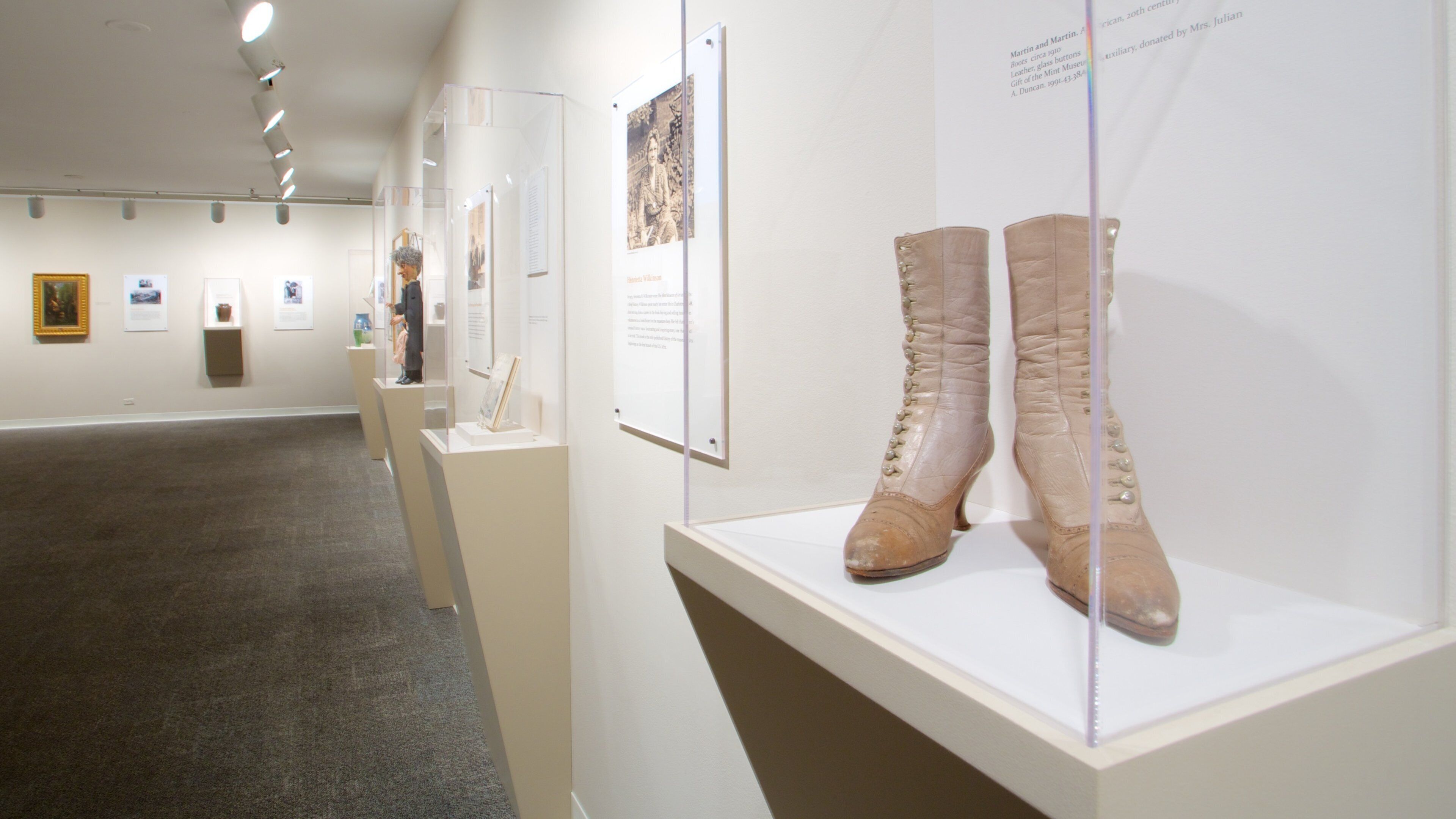 Mint Museum Randolph bevat interieur