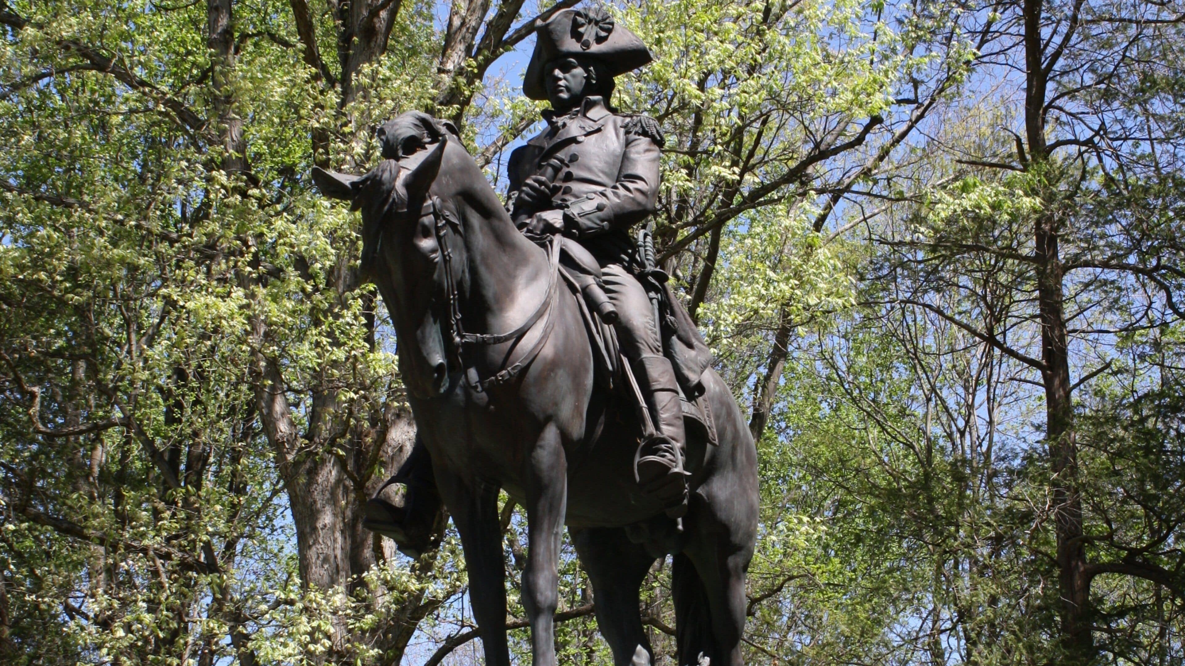 Guildford Courthouse National Military Park which includes a statue or sculpture
