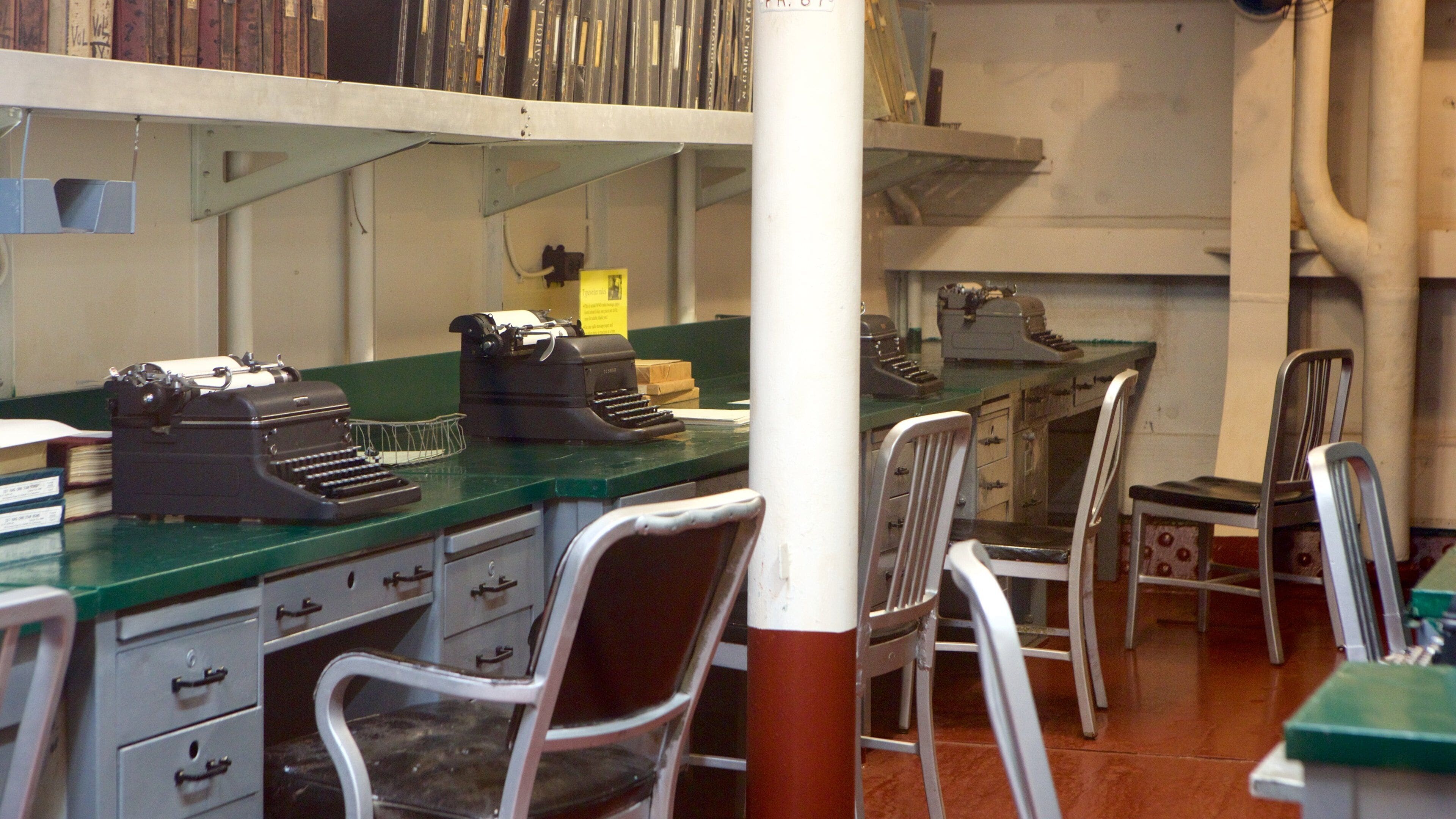 North Carolinas slagskepp som inkluderar historiska element och interiörer