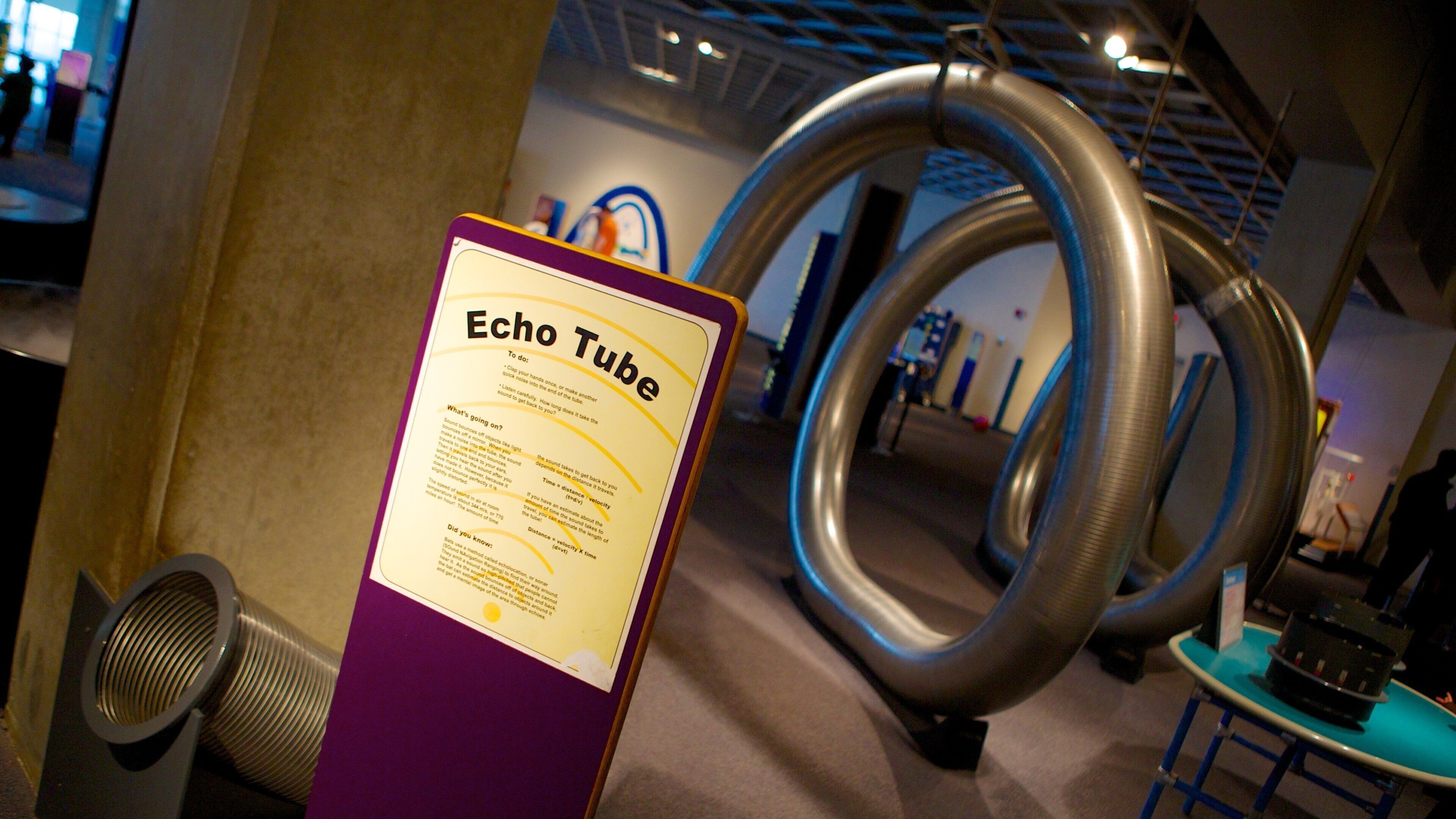 Great Lakes Science Center montrant vues intérieures