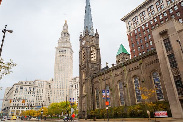 Old Stone Church featuring a city and heritage architecture