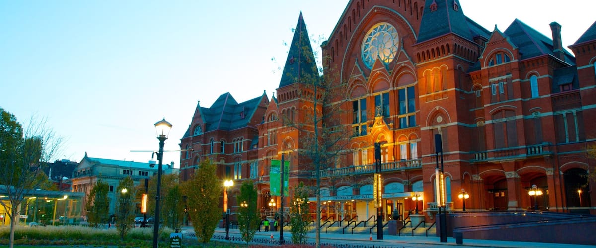 Cincinnati Music Hall inclusief muziek, een stad en een kasteel
