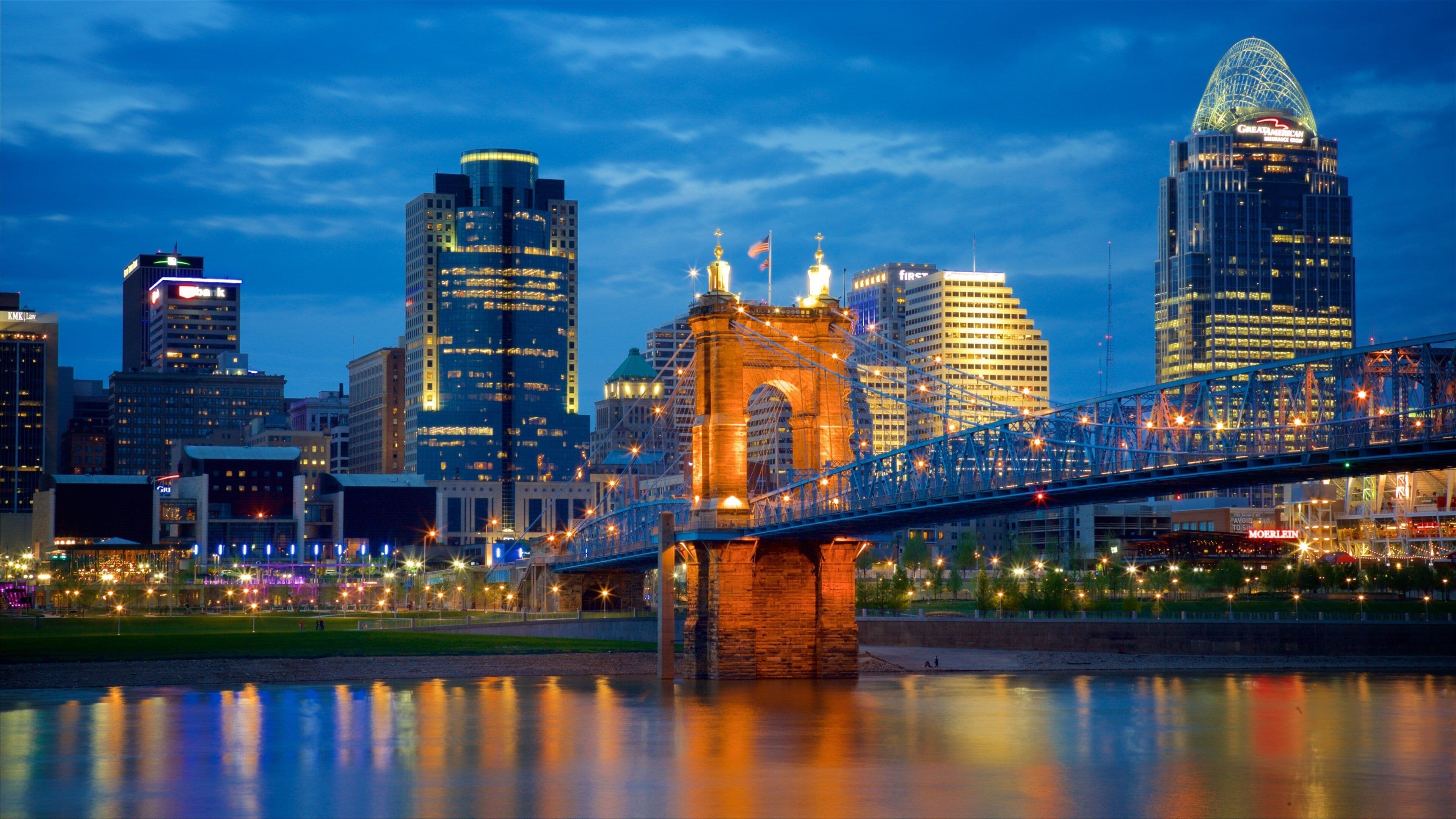 ジョン A ローブリング吊橋