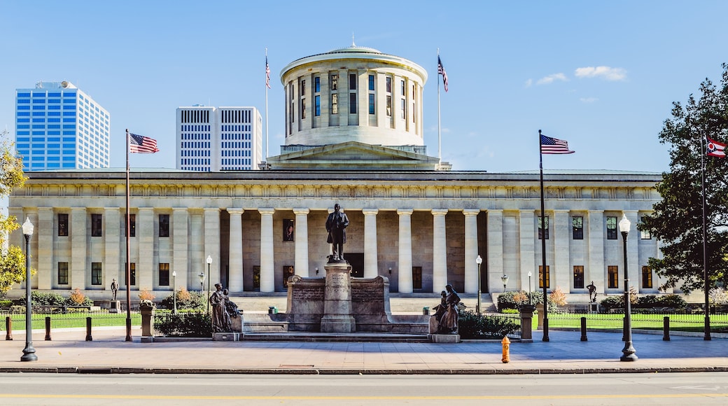 Ohio Statehouse ceremonial entrance.