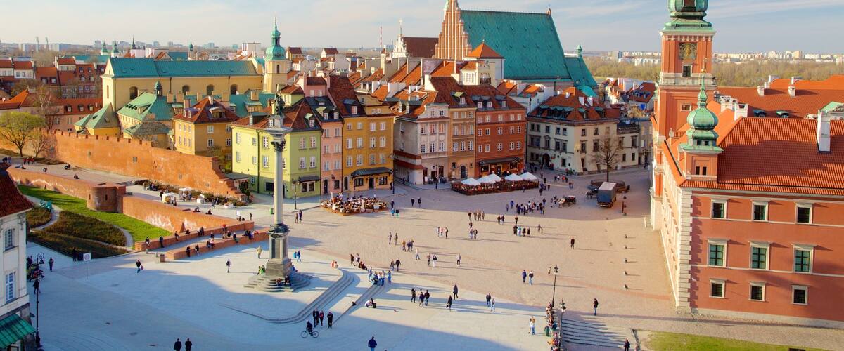 Castle Square which includes heritage elements, a square or plaza and a monument