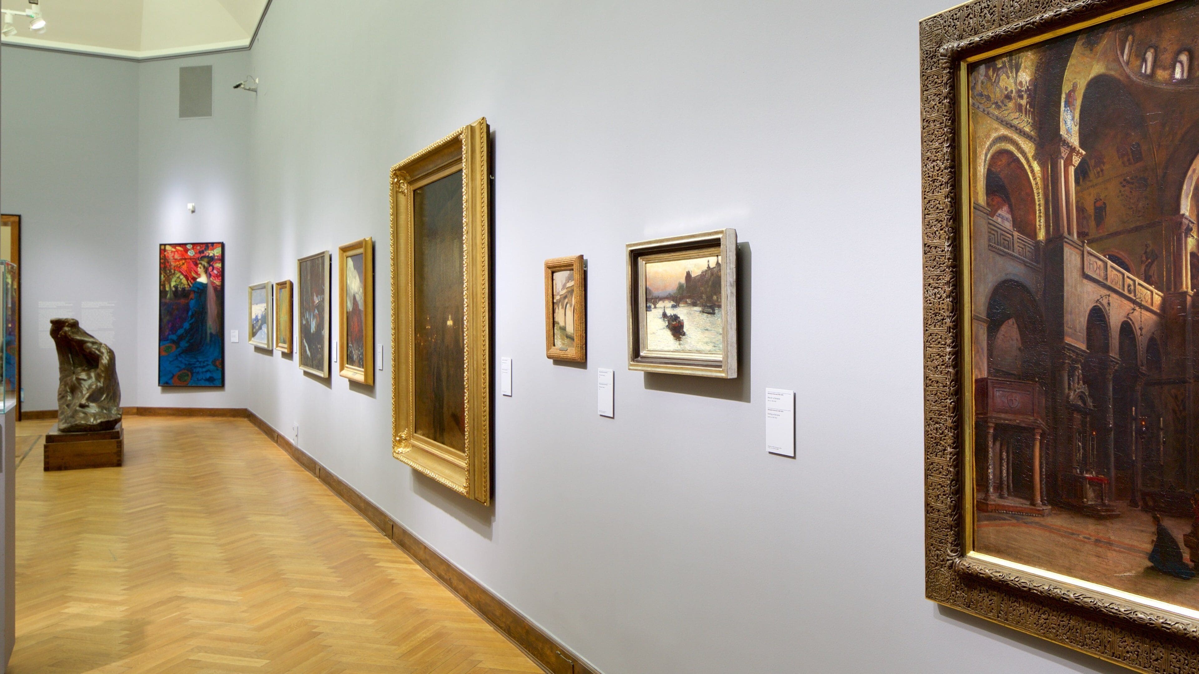 ワルシャワ国立美術館 (ツェントルム) - ツアーとアクティビティ