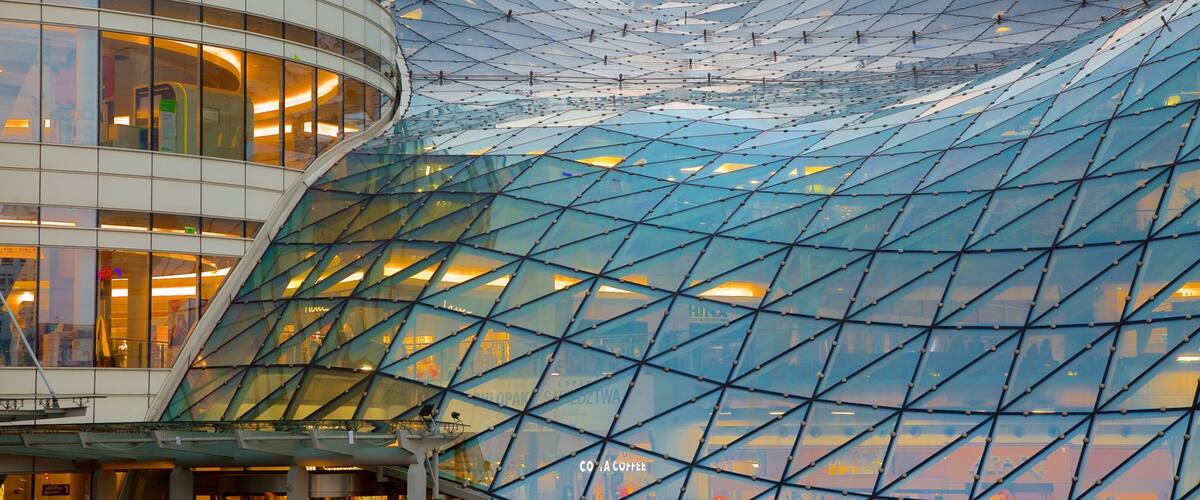Golden Terraces which includes modern architecture
