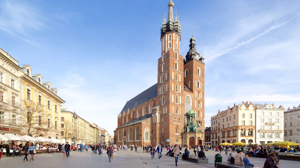 St. Mary\'s Basilica which includes street scenes and a square or plaza
