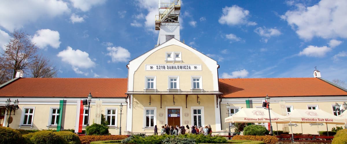 Wieliczka Salt Mine showing heritage elements