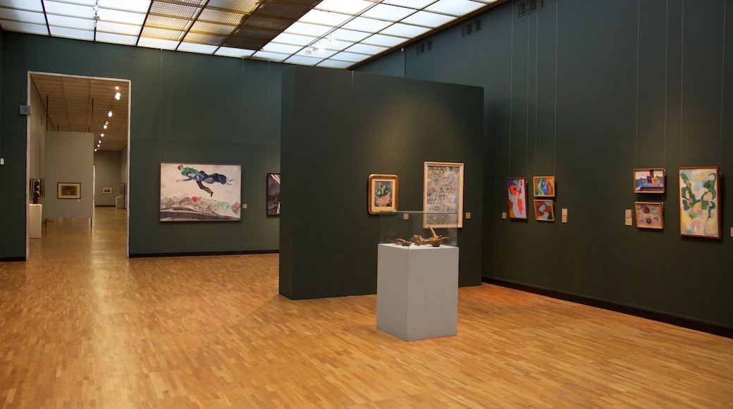 New Tretyakov Gallery - Museum of Modern Art showing interior views and art