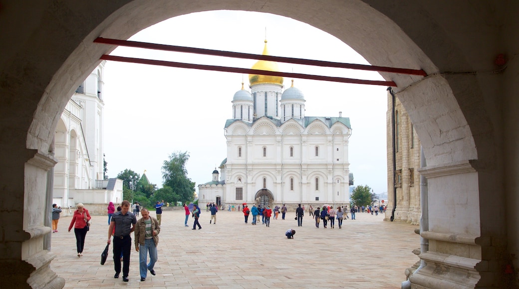 Cathedral of the Assumption showing heritage architecture, street scenes and a square or plaza