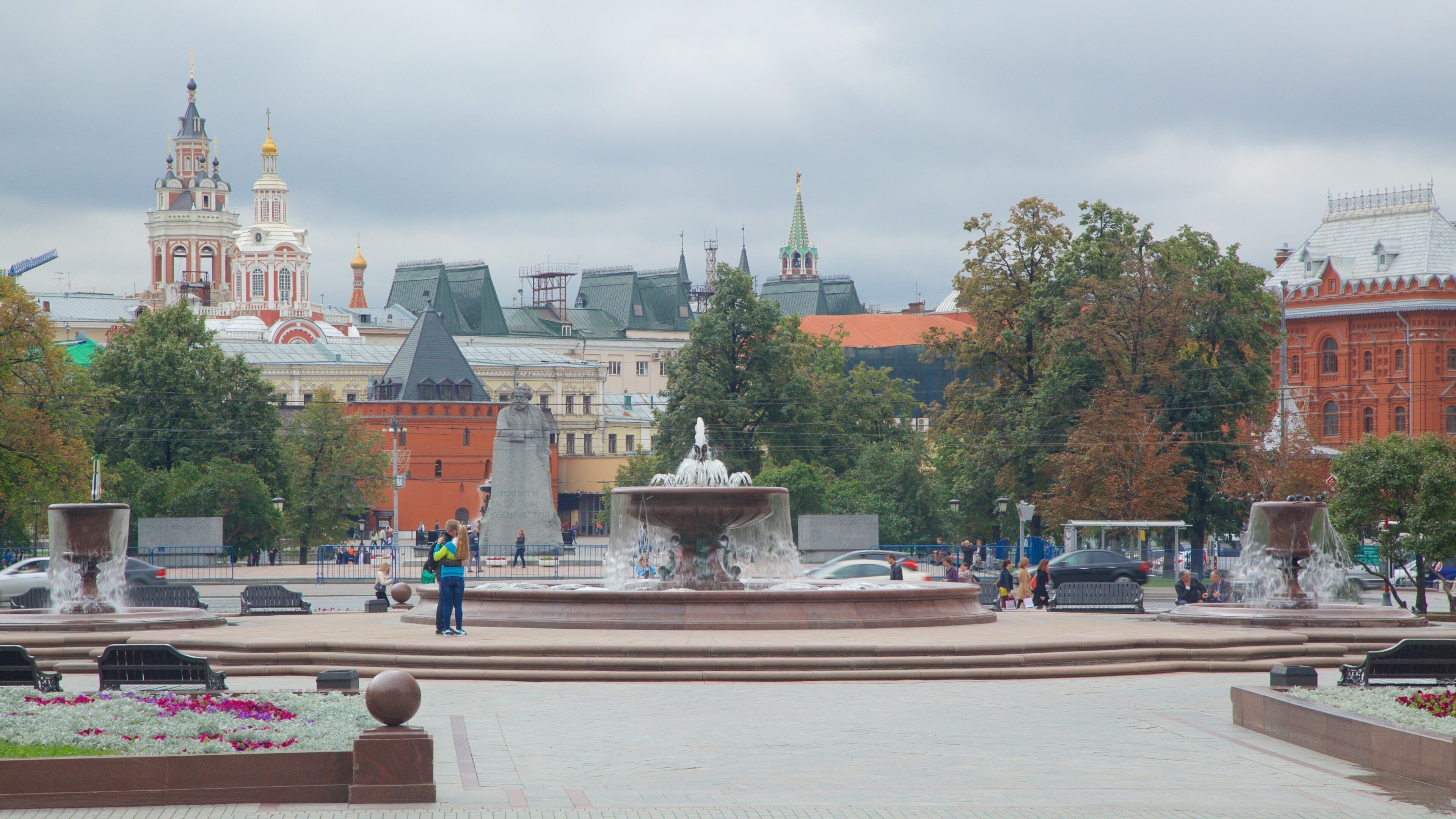 Pushkin Square showing a fountain and a square or plaza